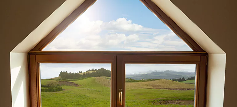 Trapezoid Window Maintenance in Bay Point, CA